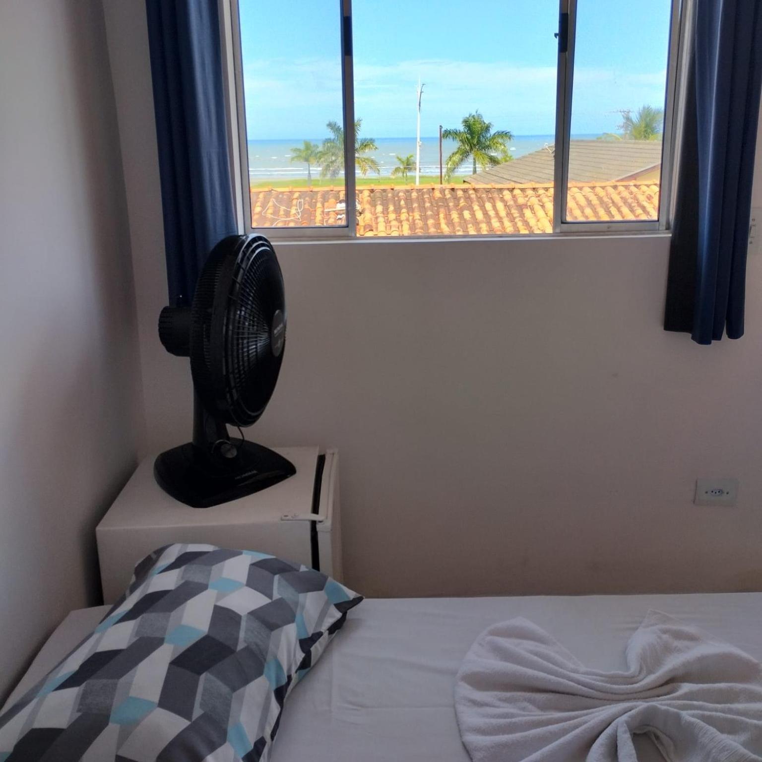 Aguas Quentes Bed & Breakfast Caraguatatuba Exterior photo